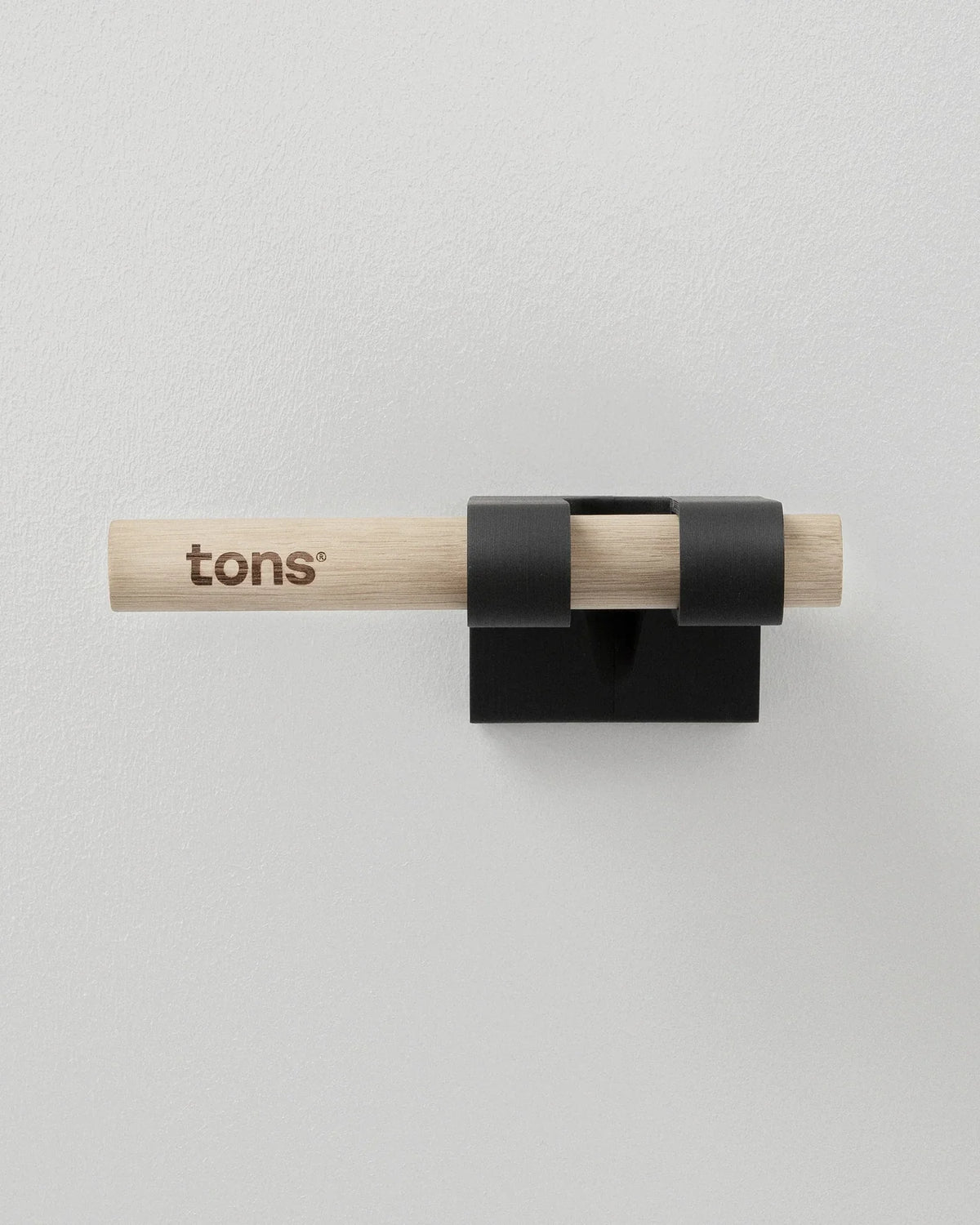 Tons Wall Mount | Vertical - Gravel