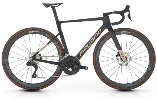 Megamo PULSE 15 CW 2025 - BLACK M