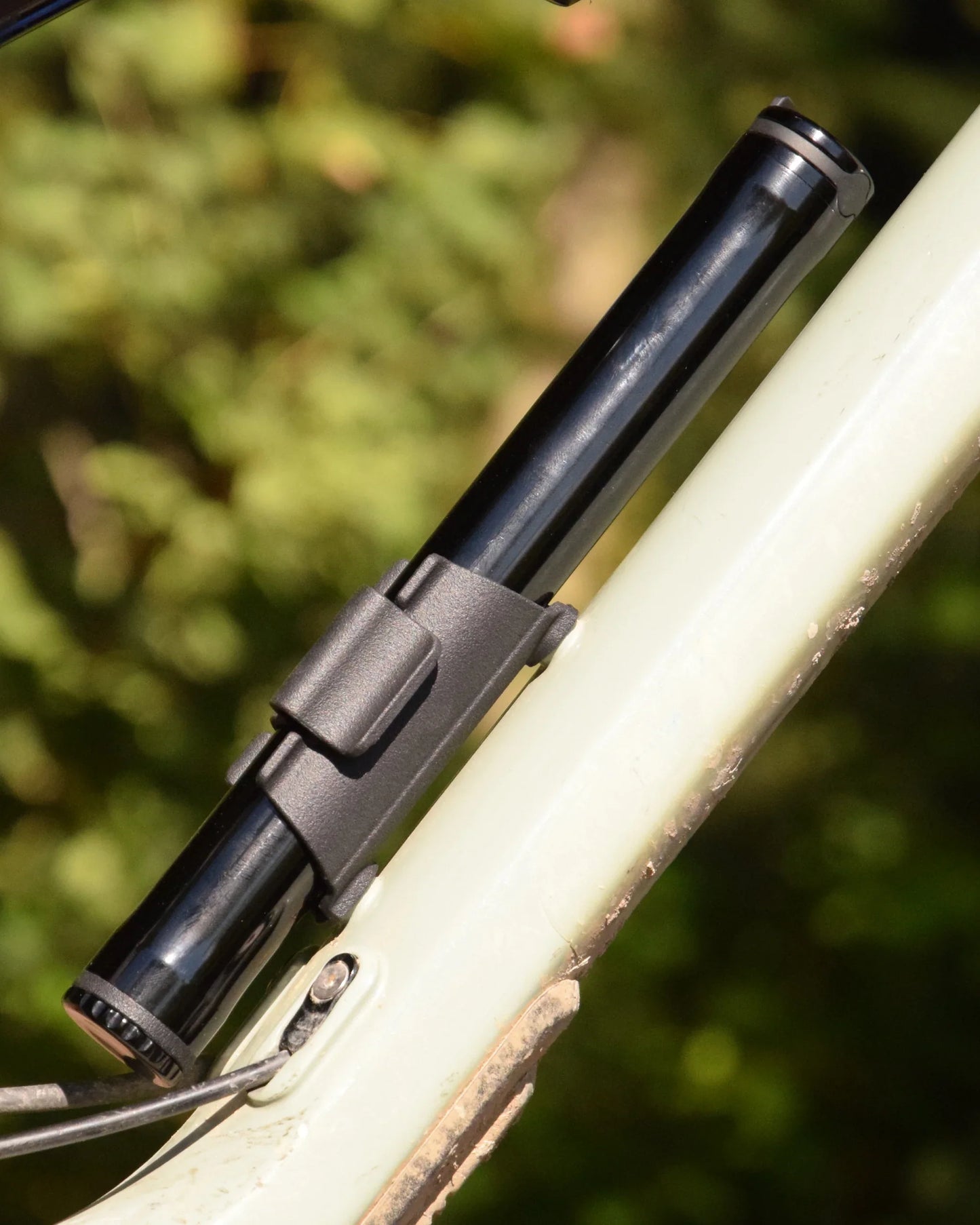 Day Saver Pump Frame Mount