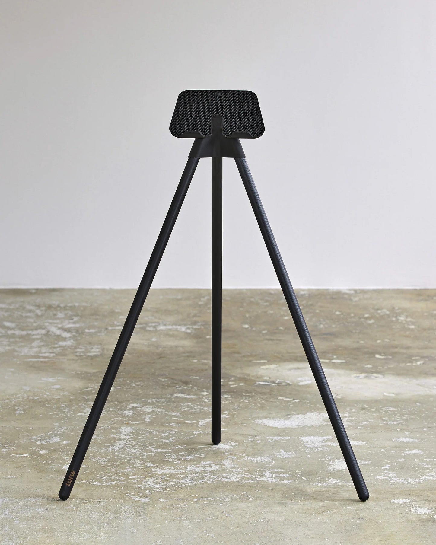 Tons iPad Stand
