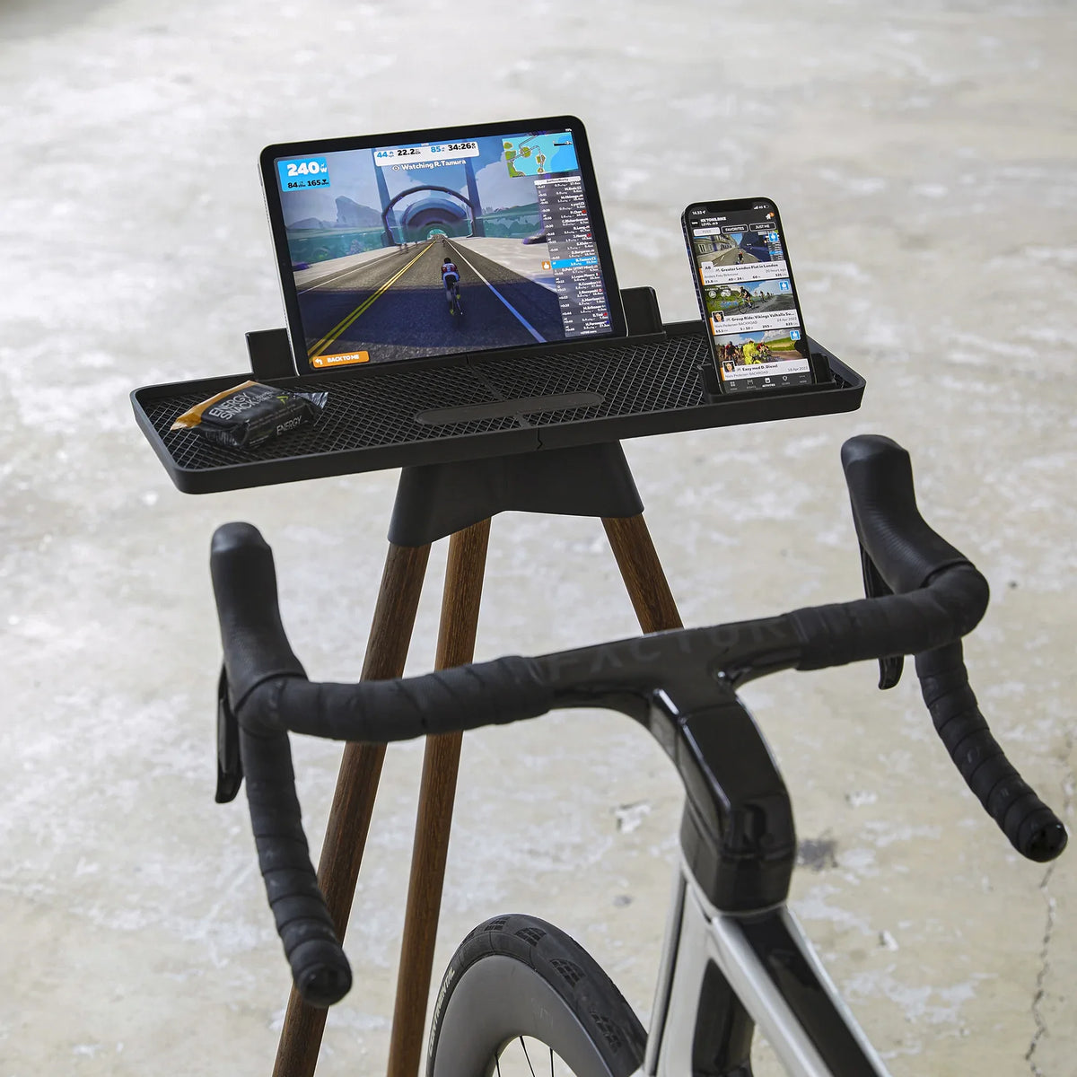Tons iPad Race Bar