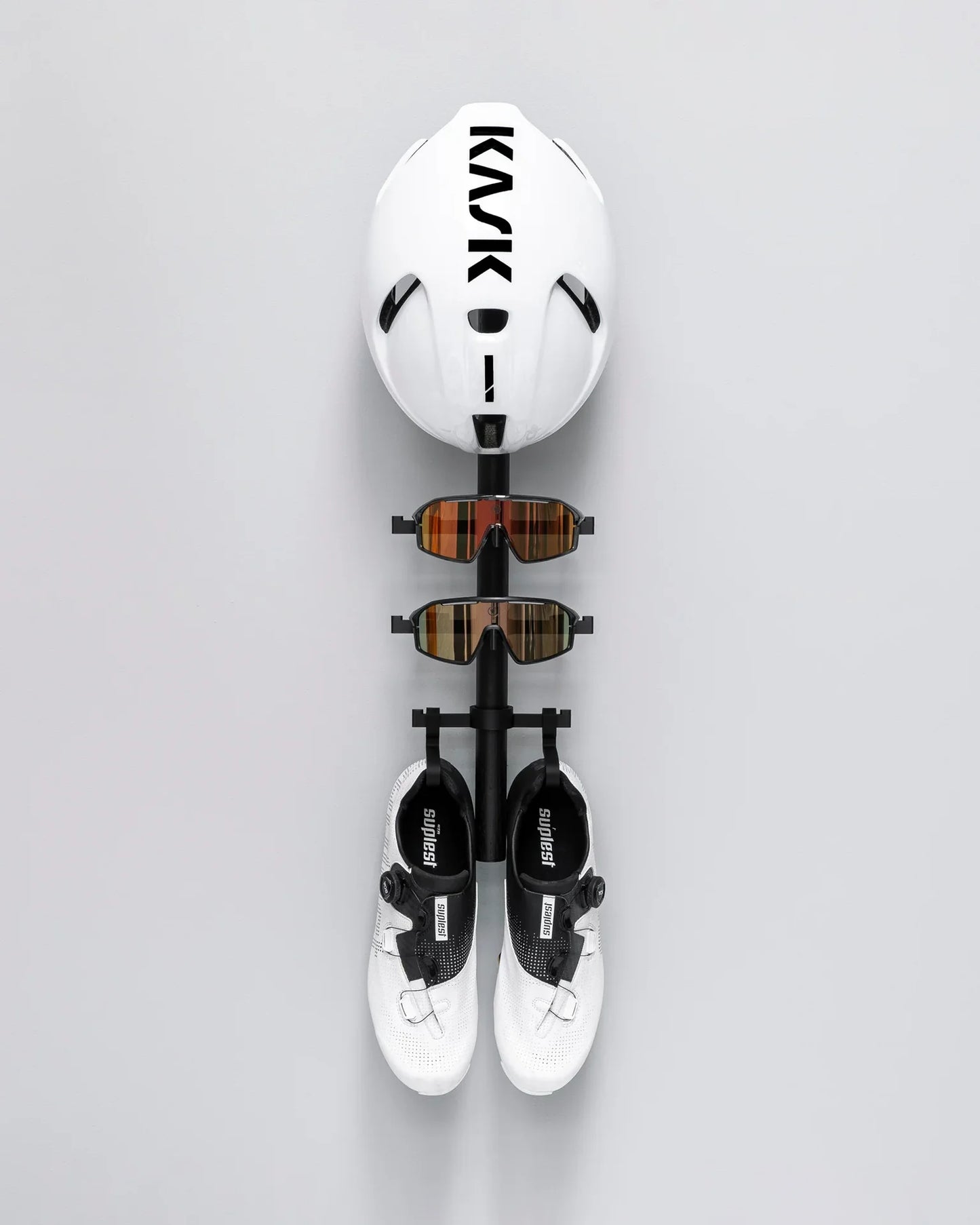Tons Studio Rack C . Shoes + 2x Glasses + Helmet Mat Black