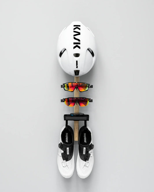 Tons Studio Rack C . Shoes + 2x Glasses + Helmet Natural Oak